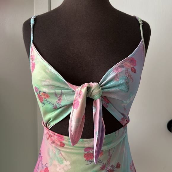 Small Sugar Thrills light dress - Picture 2 of 5